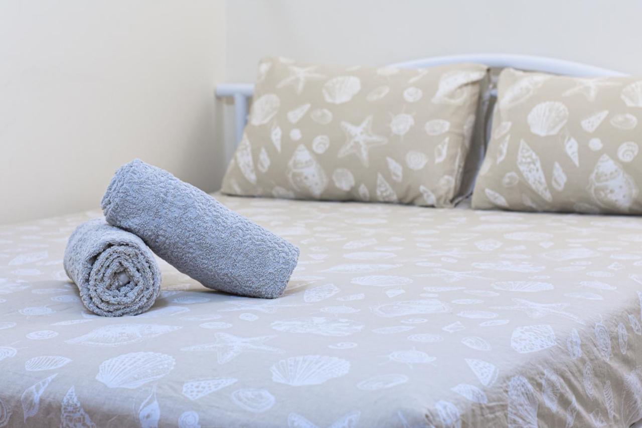 Sunshine Suite Boutique Only 5 Min Walk To The Beach - By Seaelo Eilat Bagian luar foto
