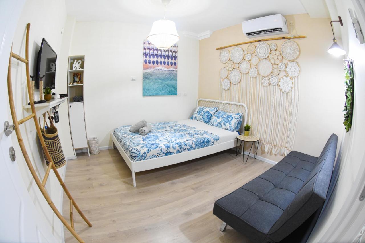 Sunshine Suite Boutique Only 5 Min Walk To The Beach - By Seaelo Eilat Bagian luar foto
